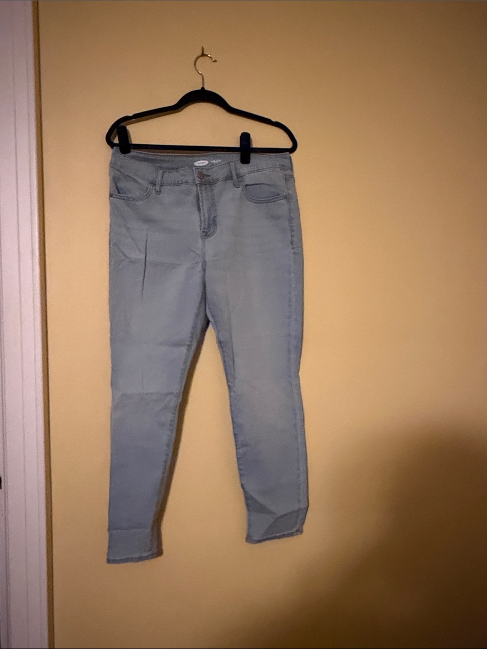 Old Navy Light Blue Women’s Skinny Jeans